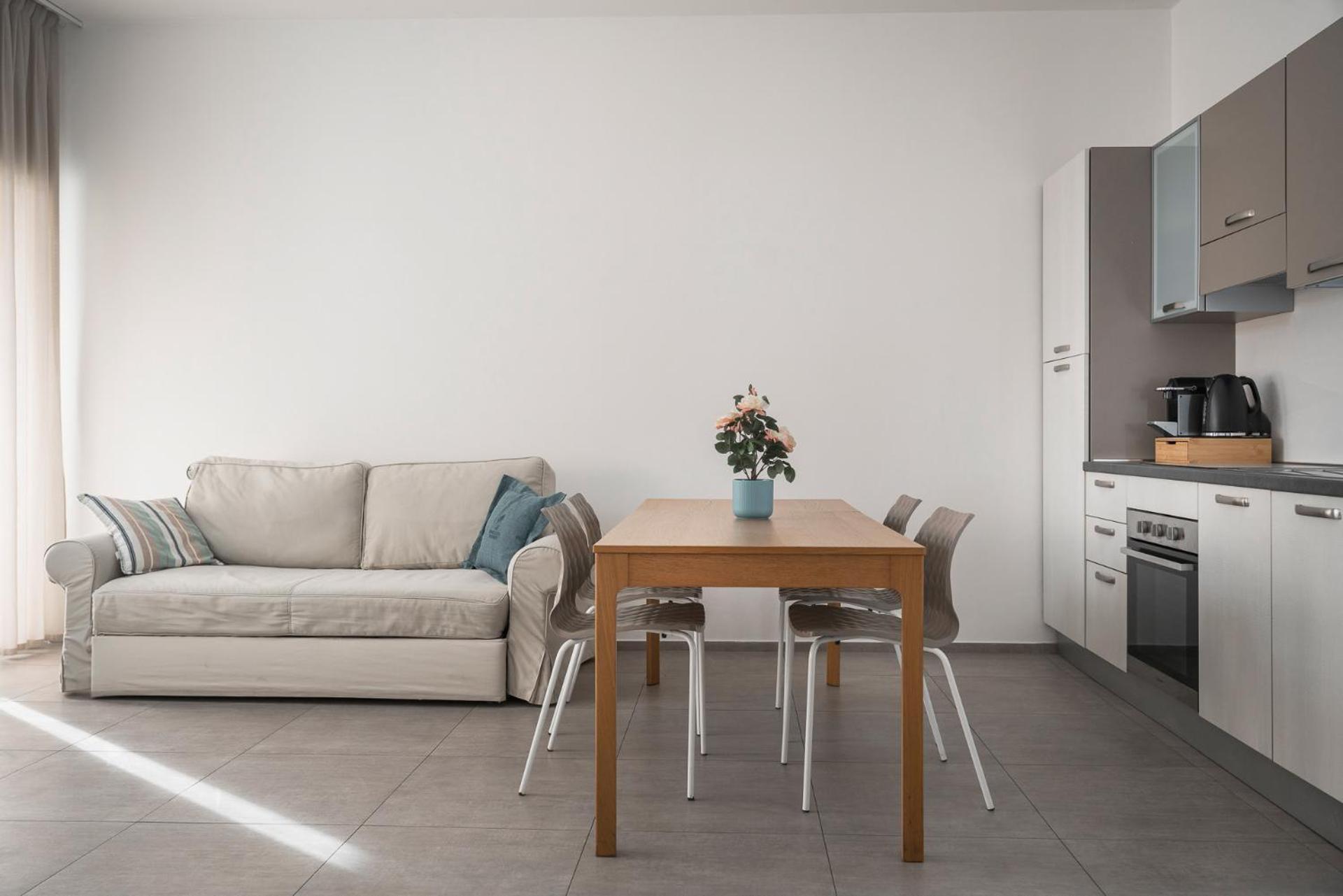 Rivabella Suite Apartments Римини Экстерьер фото