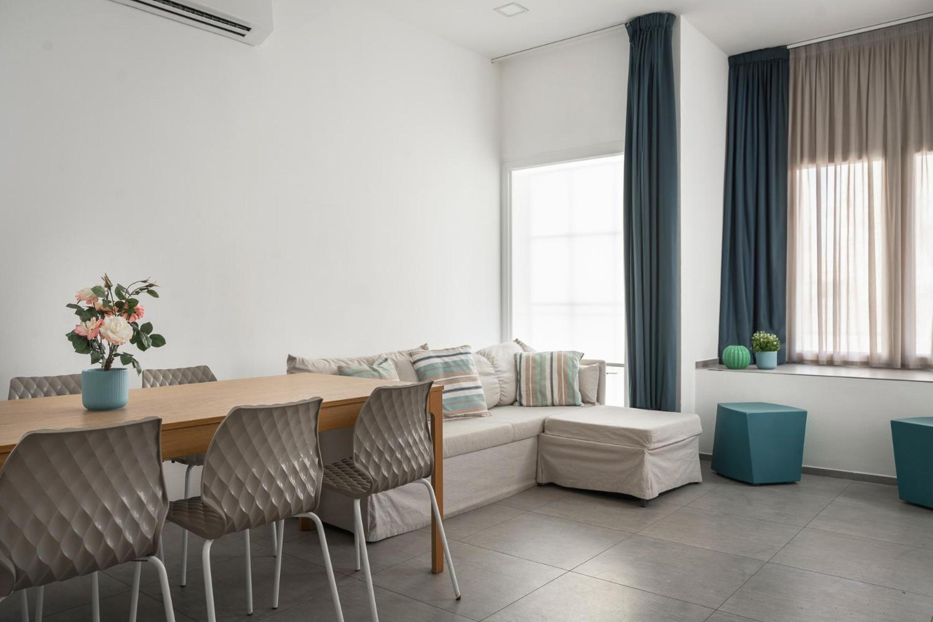 Rivabella Suite Apartments Римини Экстерьер фото