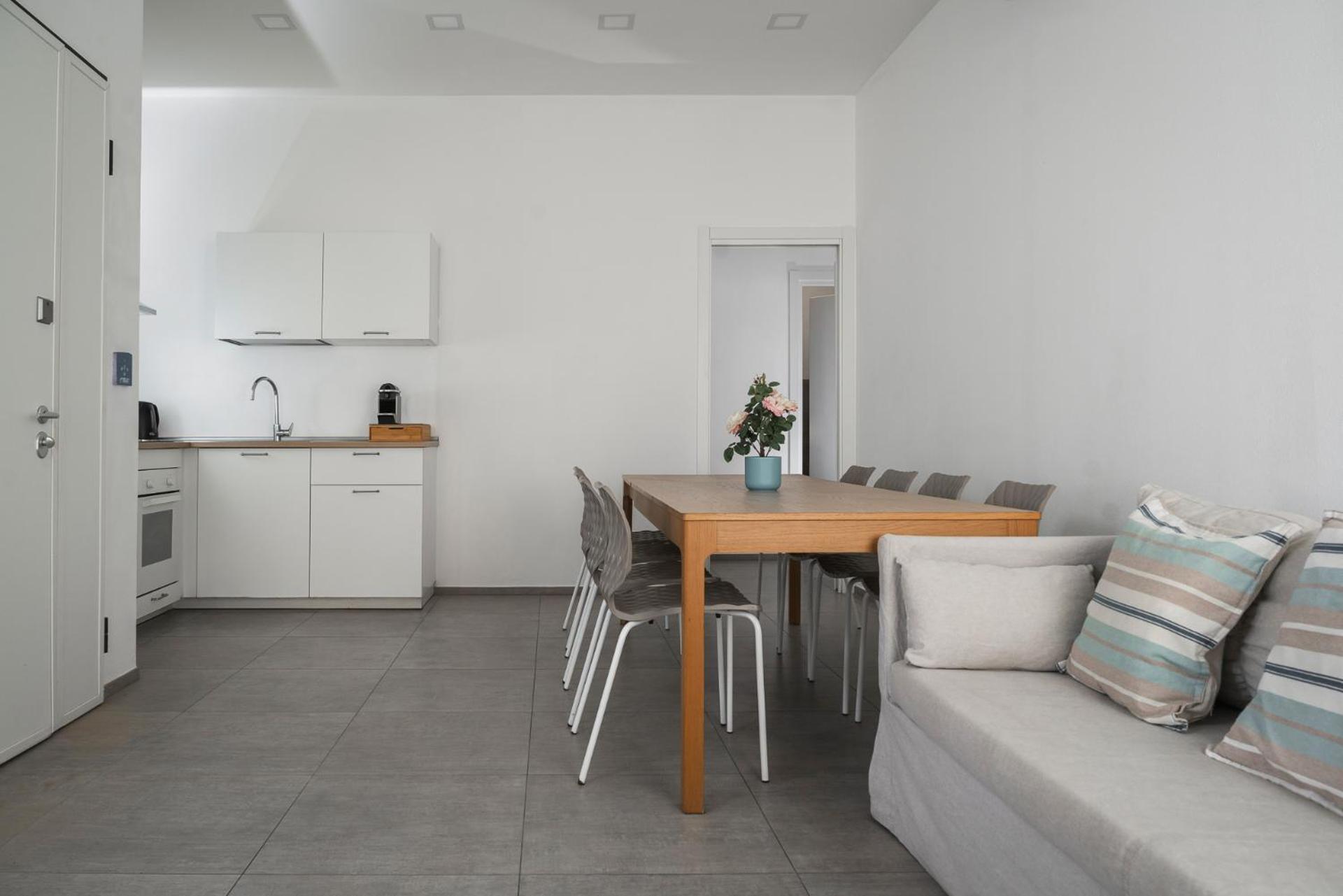 Rivabella Suite Apartments Римини Экстерьер фото