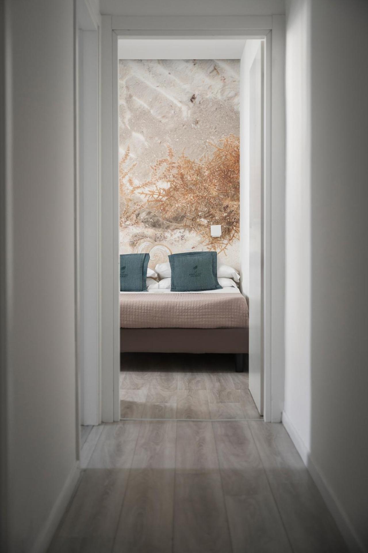 Rivabella Suite Apartments Римини Экстерьер фото