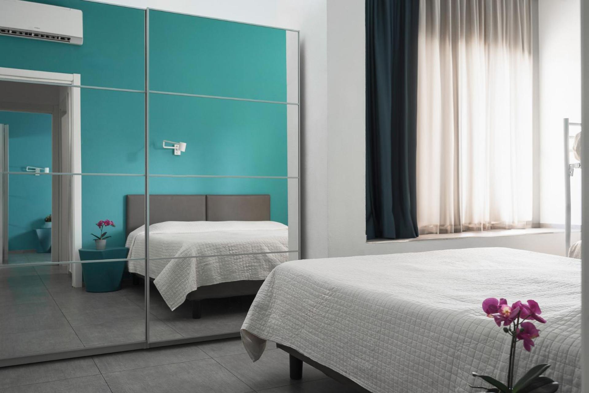 Rivabella Suite Apartments Римини Экстерьер фото